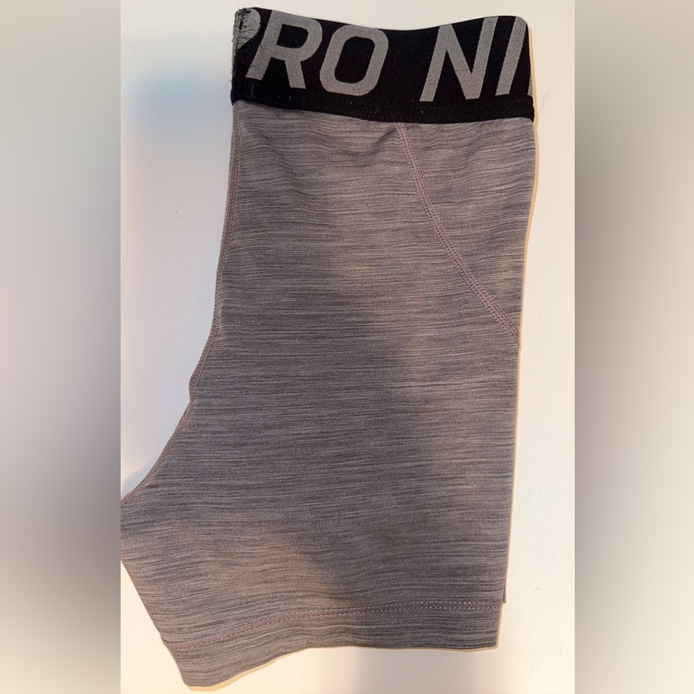 Grey nike pros